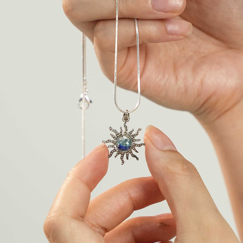 Color Stone Inlay Silver Sun Necklace – Blue & White