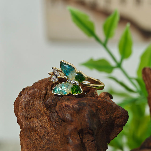 Colored Stone Inlaid Jade Green Gradient Butterfly Ring