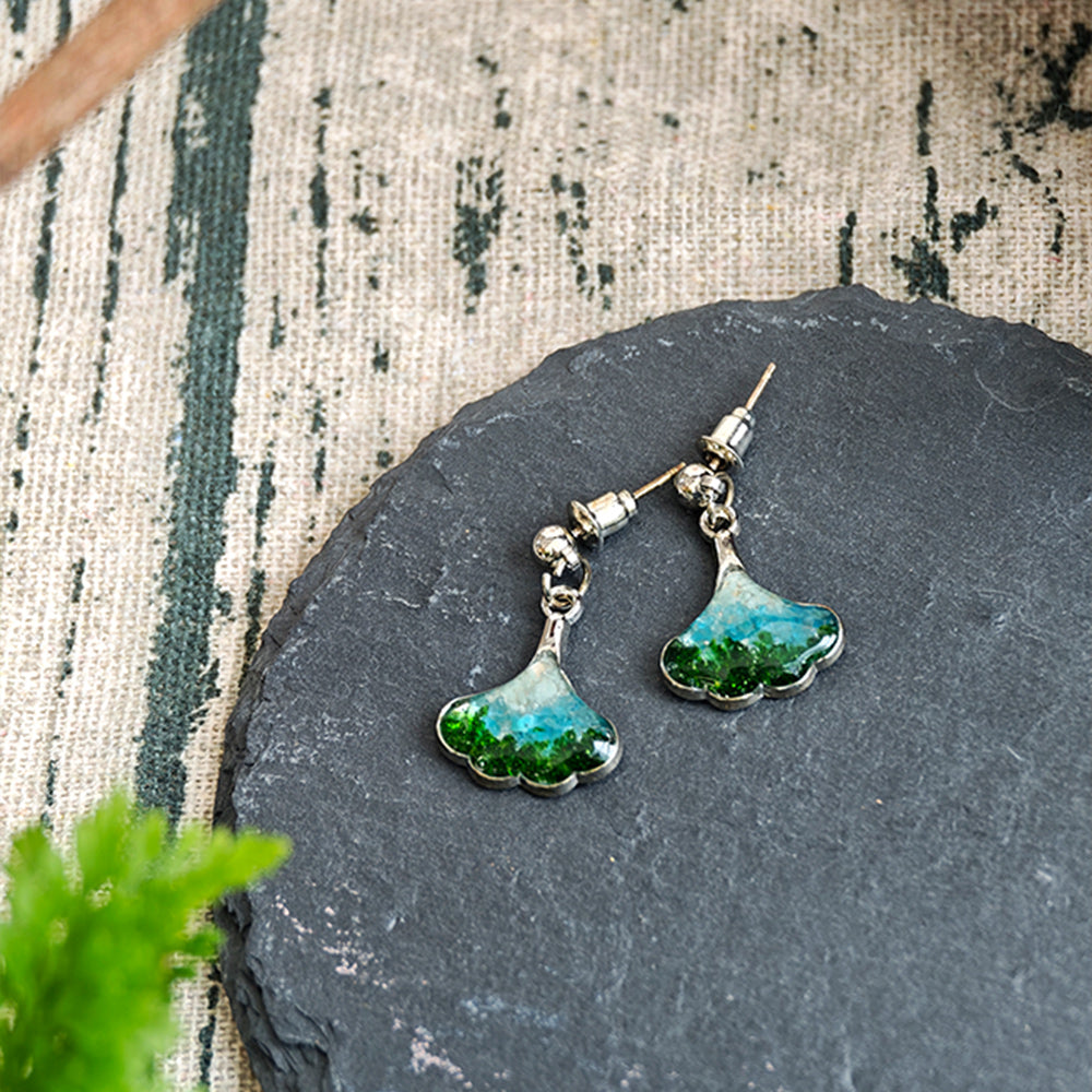 Color Stone Inlay Studs – Ginkgo Leaf, Emerald Green