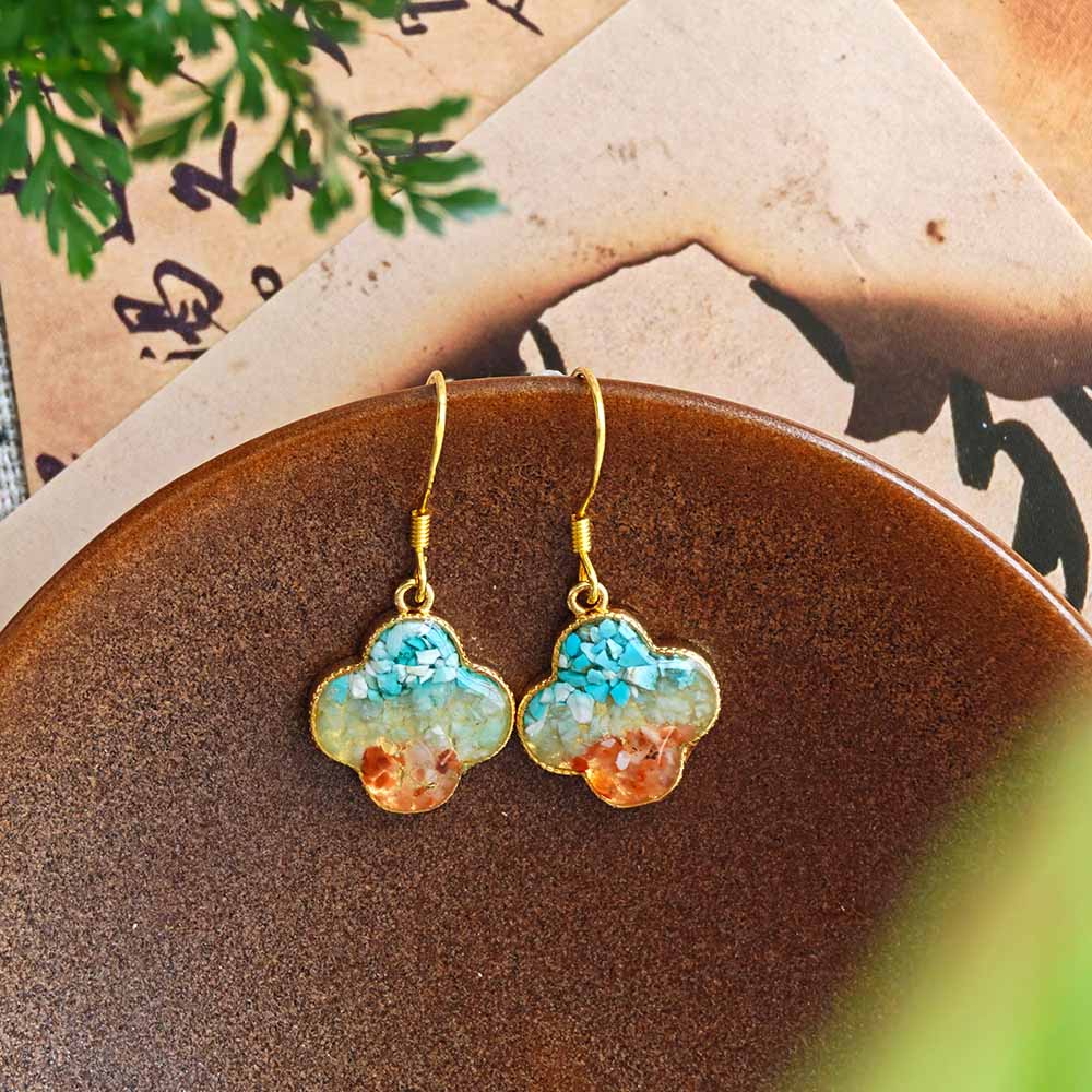 Color Stone Inlay Earrings: Dunhuang Red Four-Leaf Clover Design