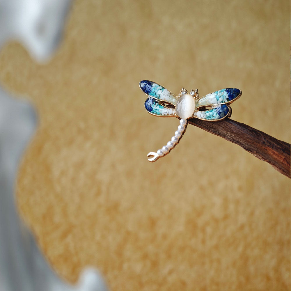 Lapis Dragonfly Brooch – Blue & White Porcelain
