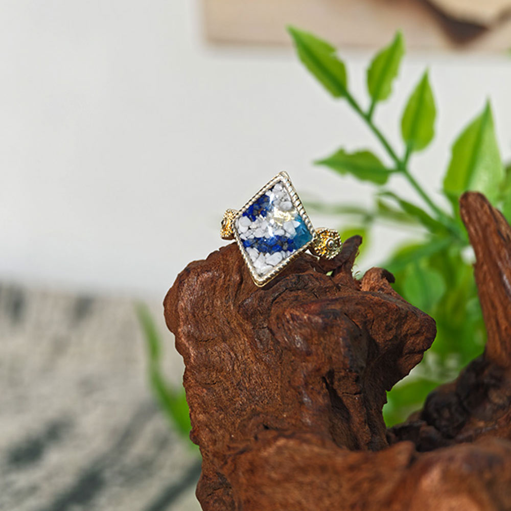 Color Stone Inlay Blue & White Diamond-Shaped Adjustable Ring