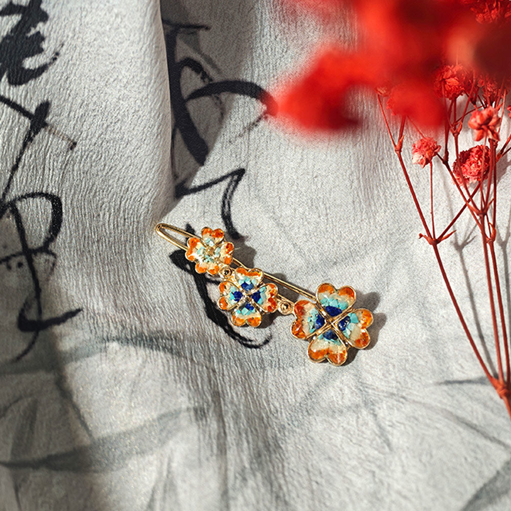 Colorful Stone Inlaid Dunhuang-style Four-Leaf Clover Hair Clip