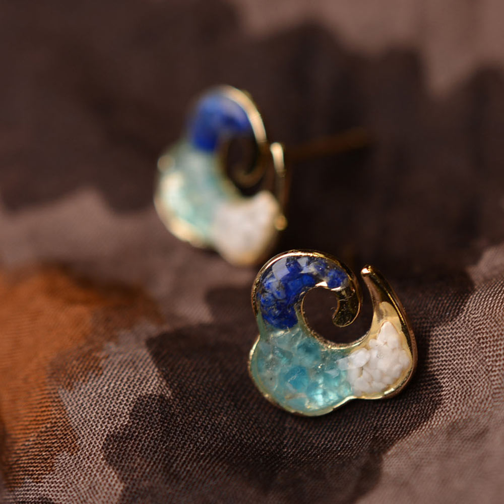 Color Stone Inlay Earrings – Blue & White Swirling Cloud