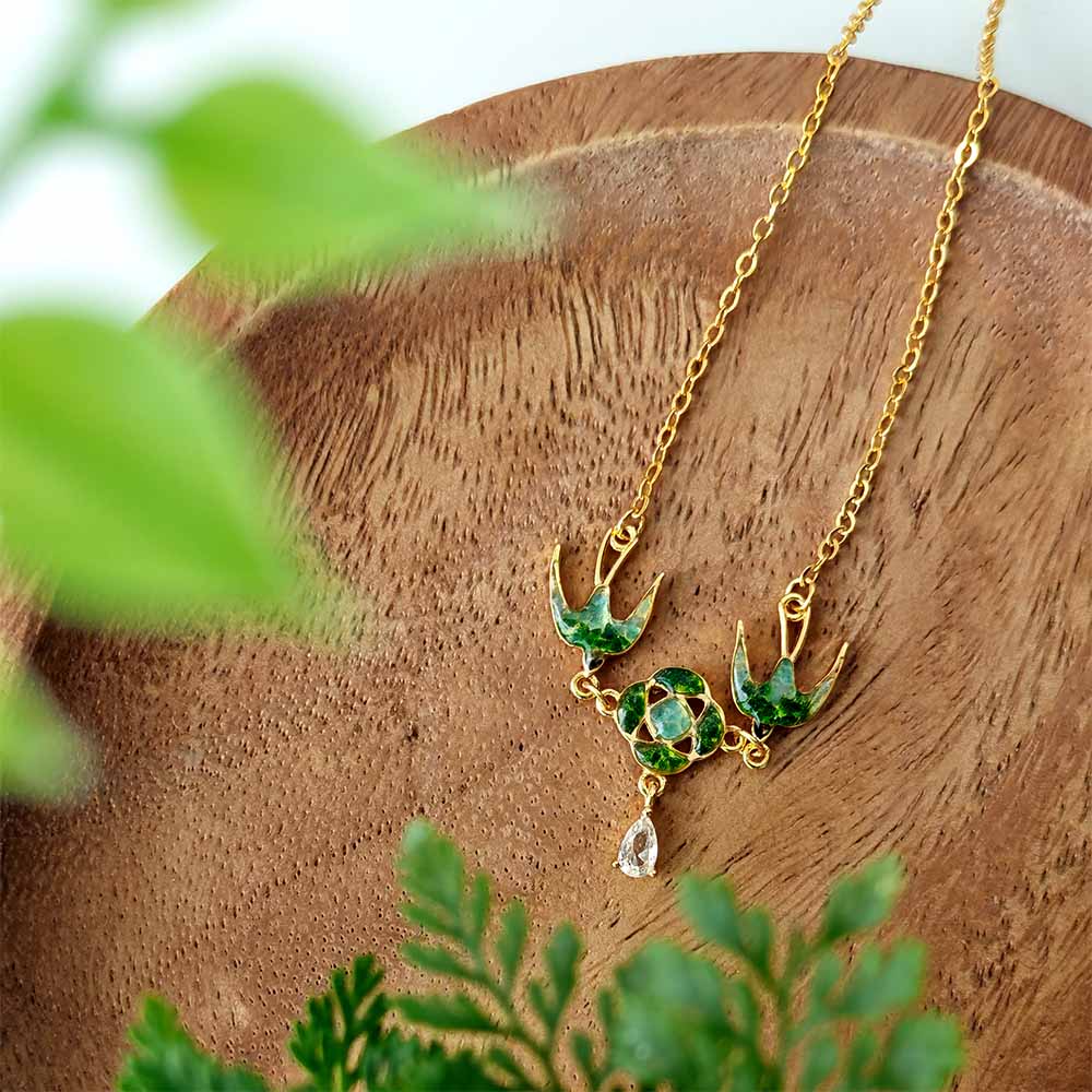 Color Stone Inlay Necklace – Swallow & Blossom Design
