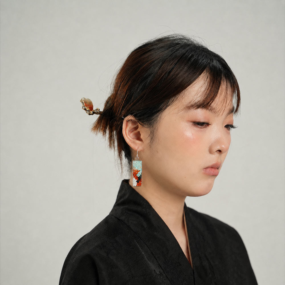 Color Stone Inlay Earrings – Deer King, Dunhuang Series
