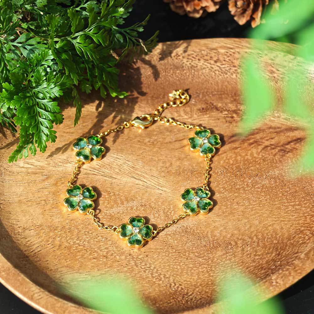 Clover-Shaped Bracelet, Style B: Emerald Green Collection