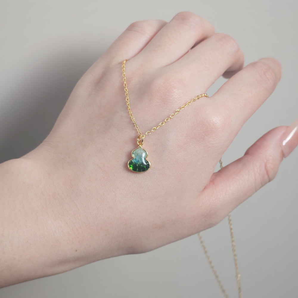 Color Stone Inlay Necklace – Gourd, Emerald Green