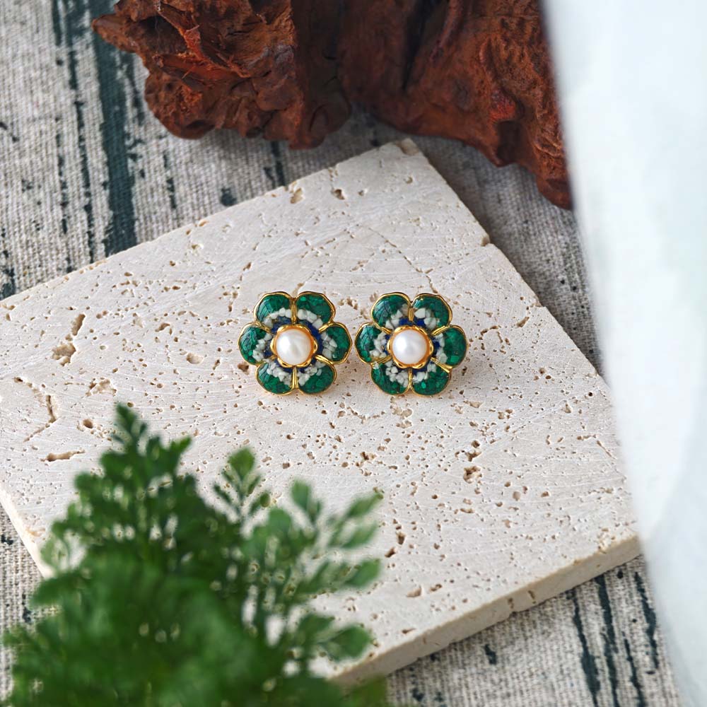 Color Stone Inlay Jade Green Baoxiang Flower Stud Earrings