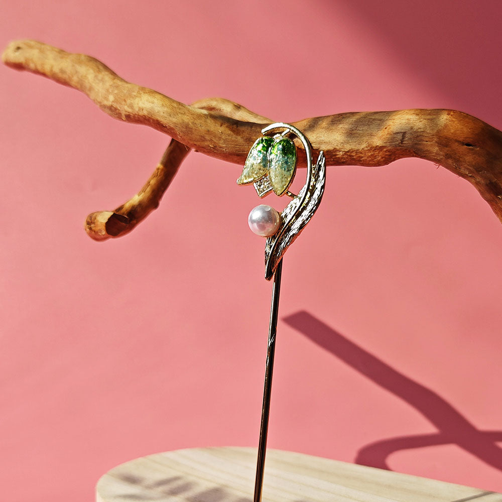 Enameled Tulip Hairpin with Jadeite Green Inlay