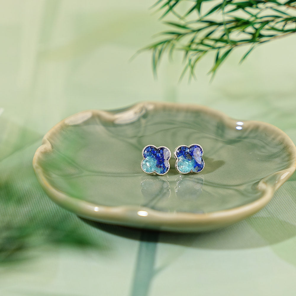 Color Stone Inlay Silver Four-Leaf Clover Stud Earrings – Royal Blue Gradient Series