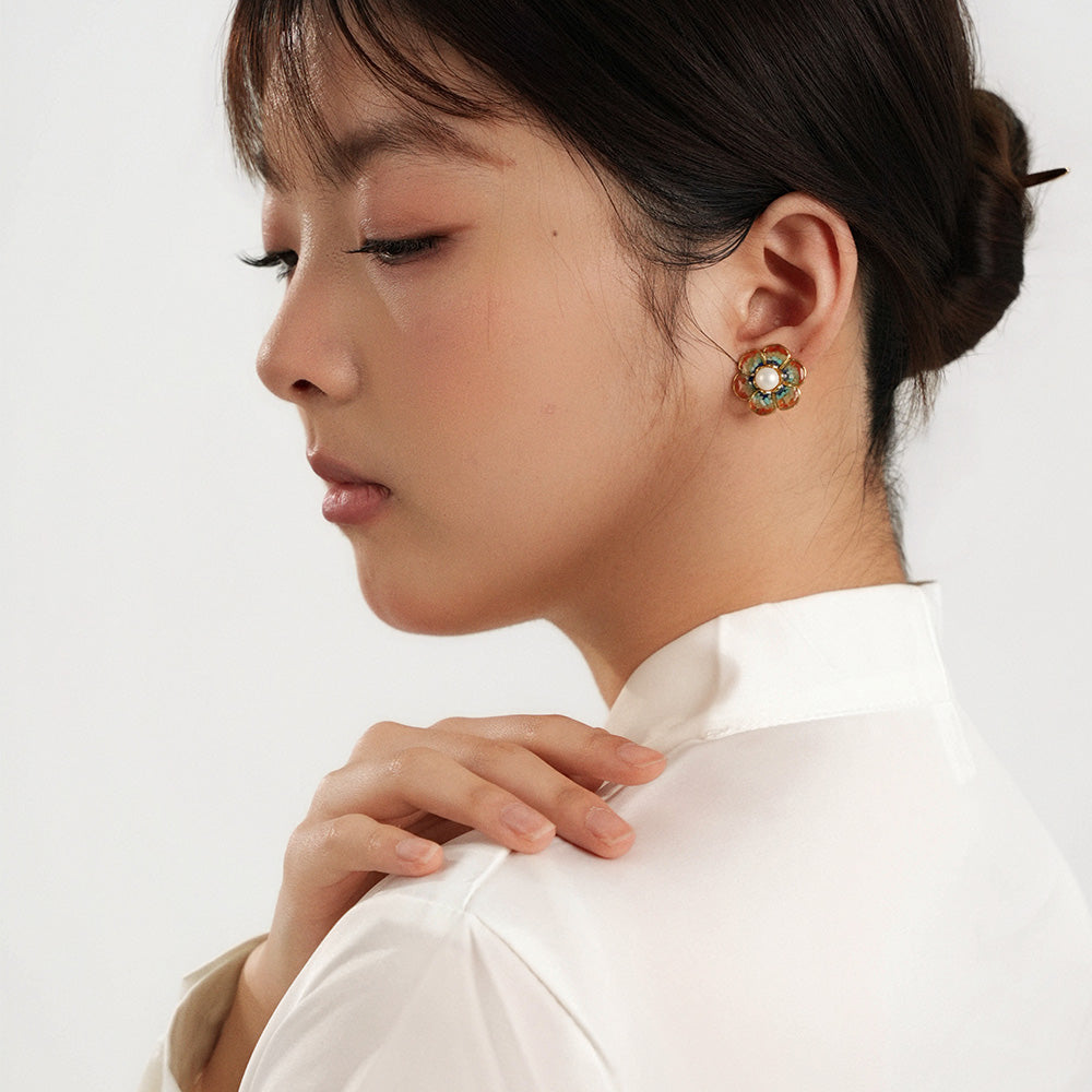South Red Jade Lotus Flower Design Color Stone Stud Earrings