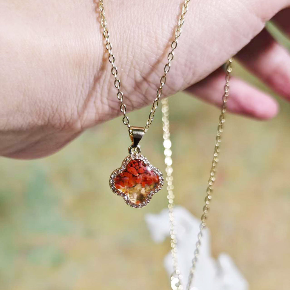 Color Stone Inlay Necklace – Zircon & Four-Leaf Clover, Red