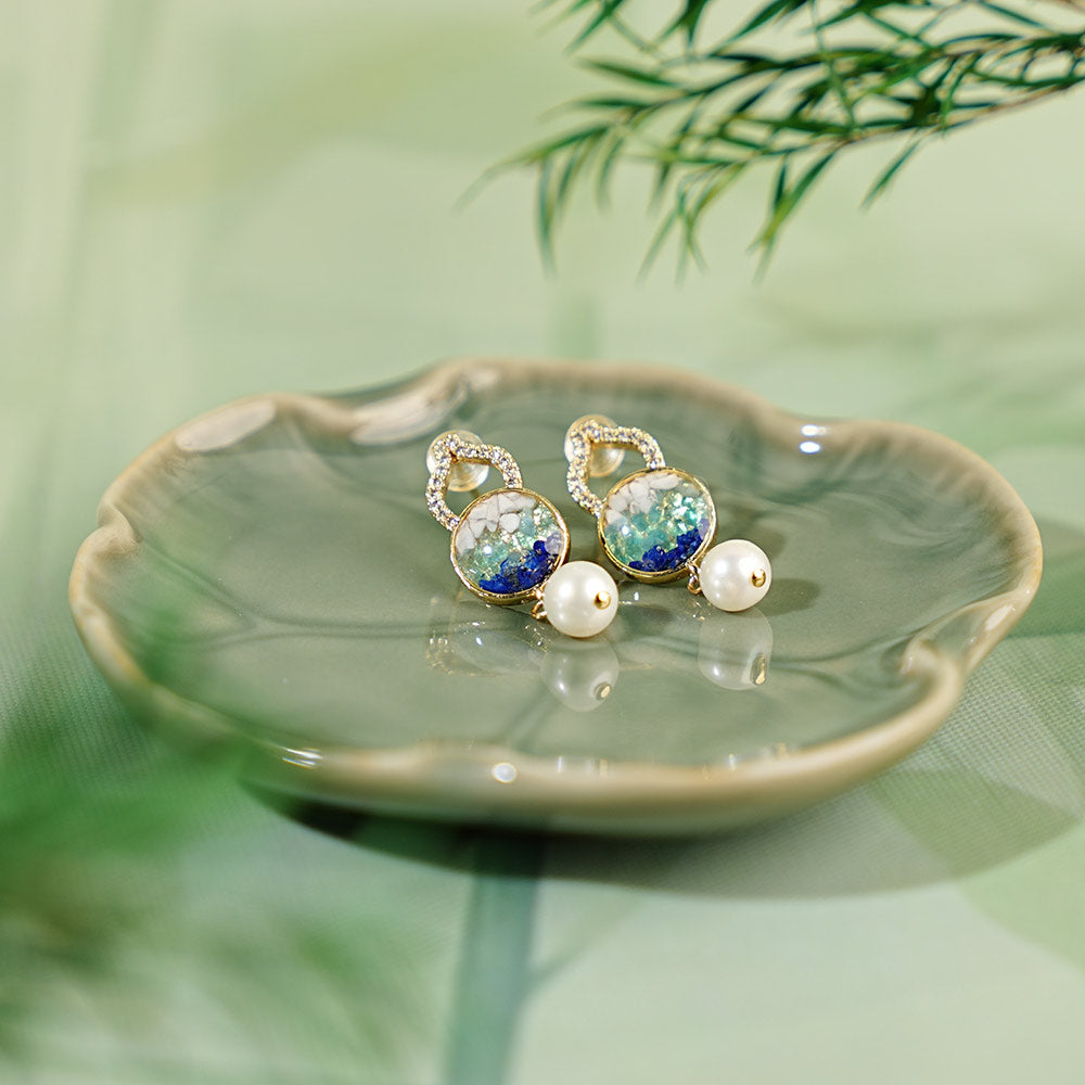 Colored Stone Inlaid Blue-and-White Gourd Earrings