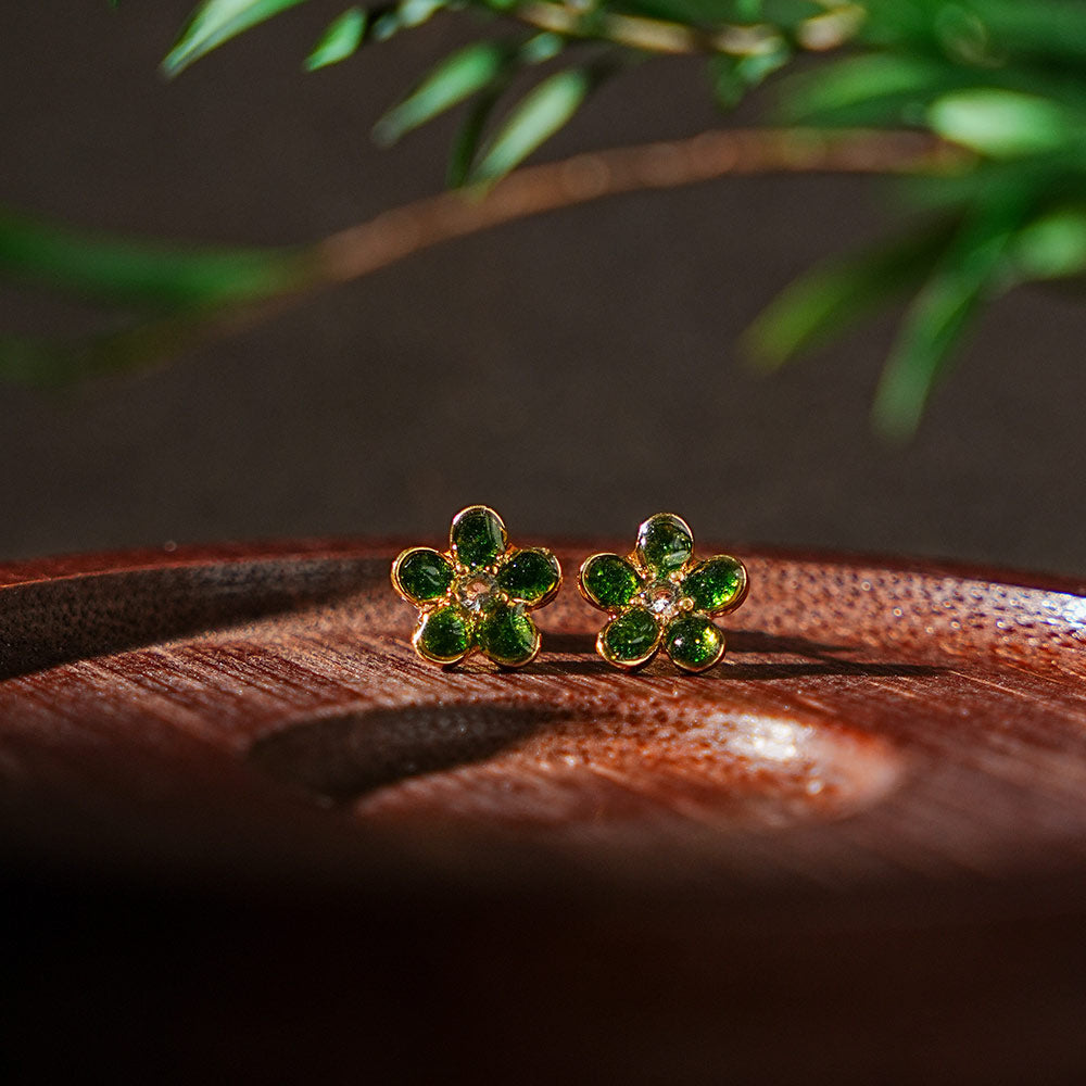 Colored Stone Inlaid Five-Petal Flower Emerald Green Earrings