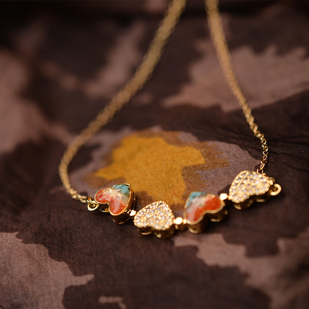 Color Stone Inlay Magnetic Moving Clover Necklace – Dunhuang Red