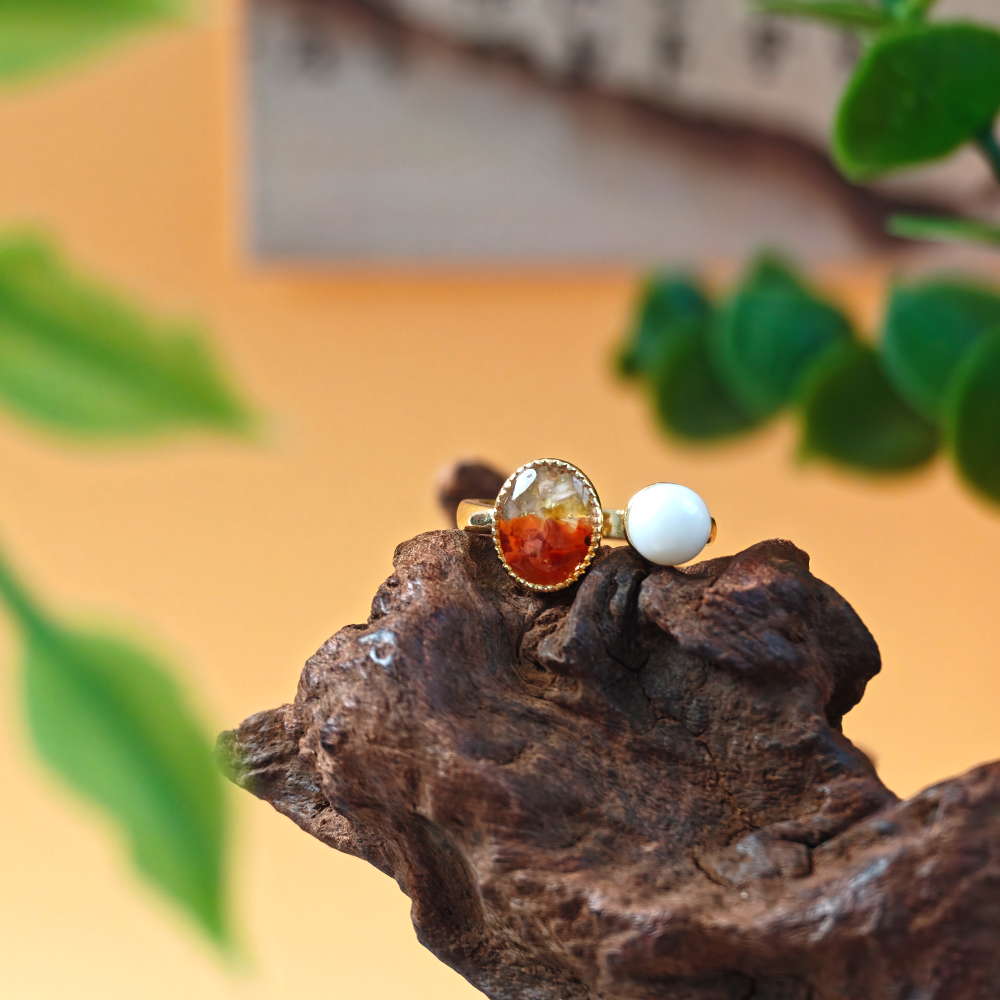 Color Stone Inlay Oval Pearl Ring – Red & Prosperous Series