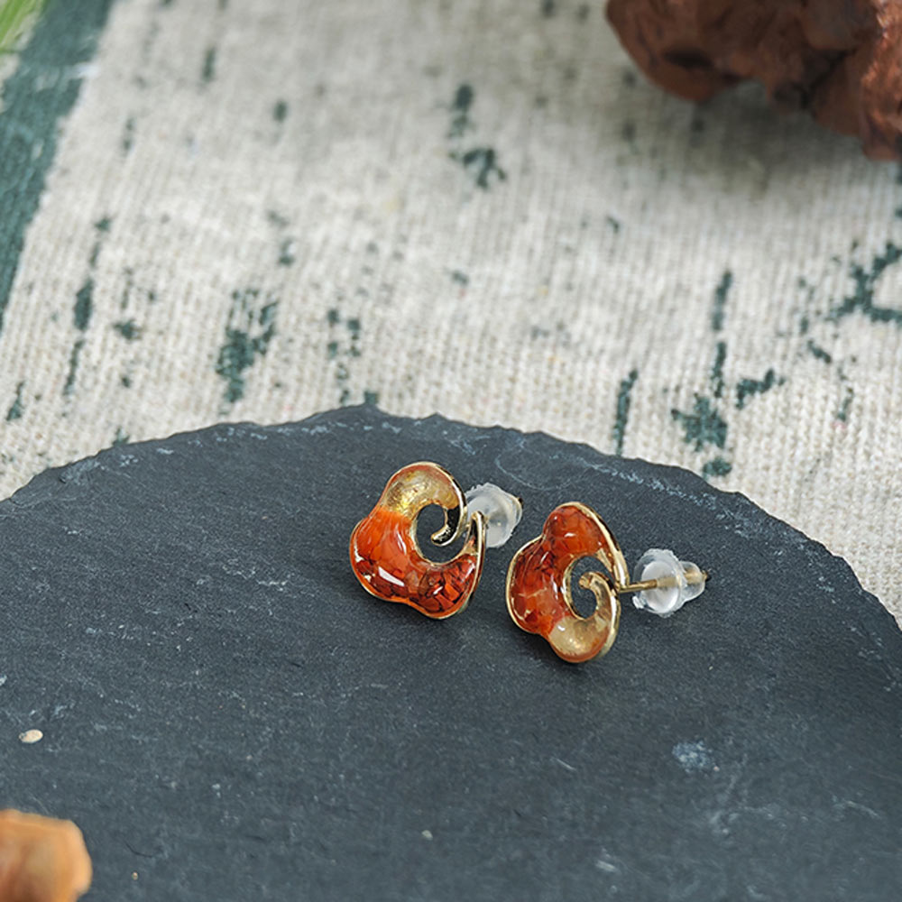 Color Stone Inlay Stud Earrings - Prosperous Red Cloud Motif