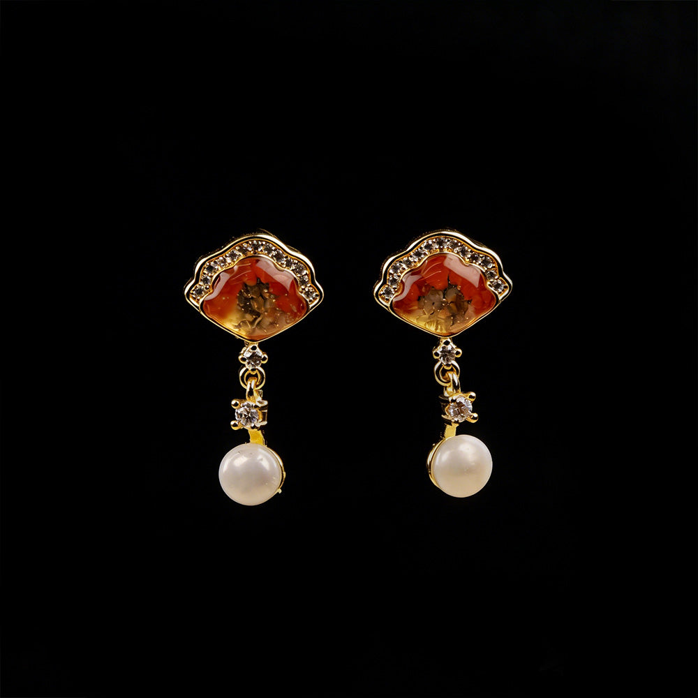 Elegant Red Pearl Fan-Shaped Stud Earrings
