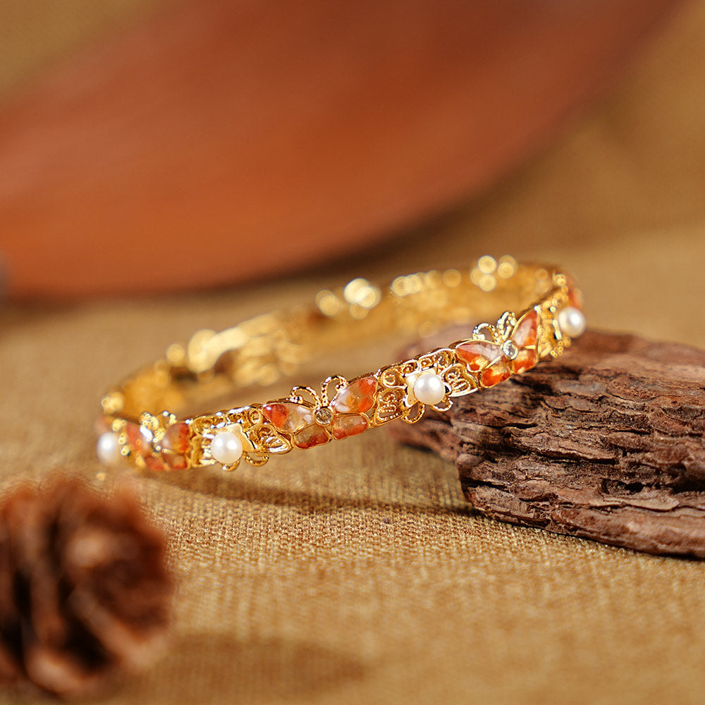 Heavy-duty Pearl Bracelet – Openwork Peach Blossom Design