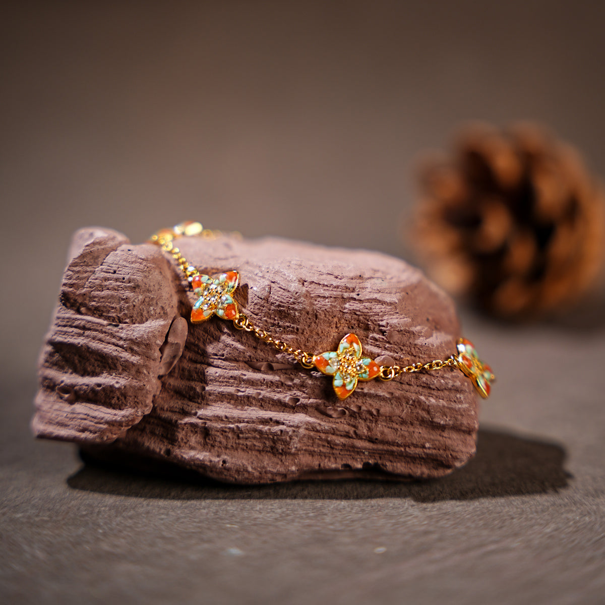 Bracelet – Angular Four-Leaf Clover, Dunhuang Color Series