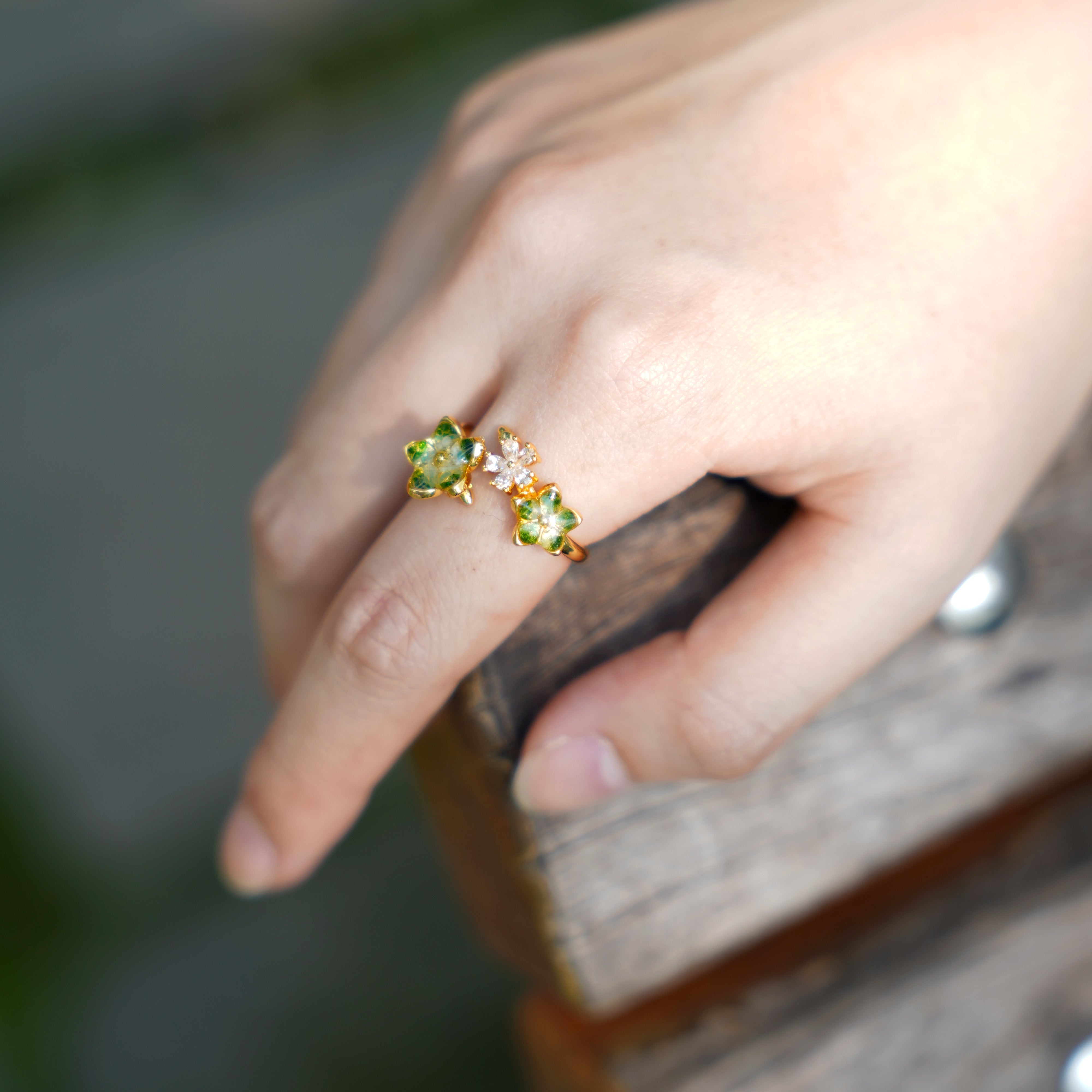 Colored Stone Inlaid Jade Green Peach Blossom Ring
