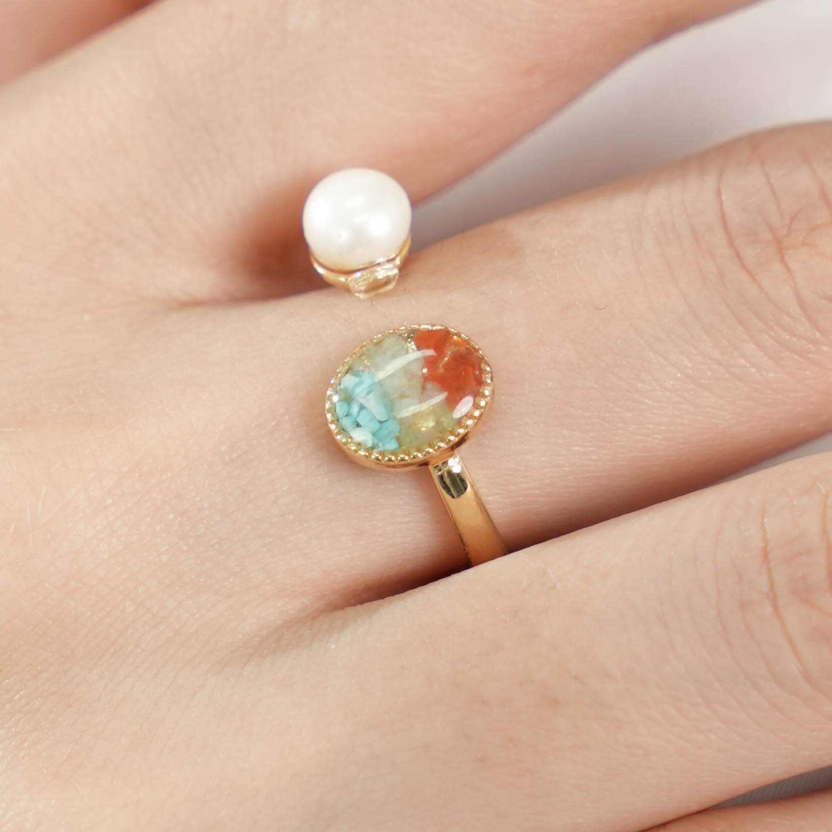 Color Stone Inlay Oval Pearl Ring – Dunhuang Color Series
