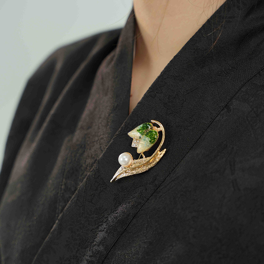Dunhuang-Colored Rising Sun East Brooch Inlaid with Colored Stones