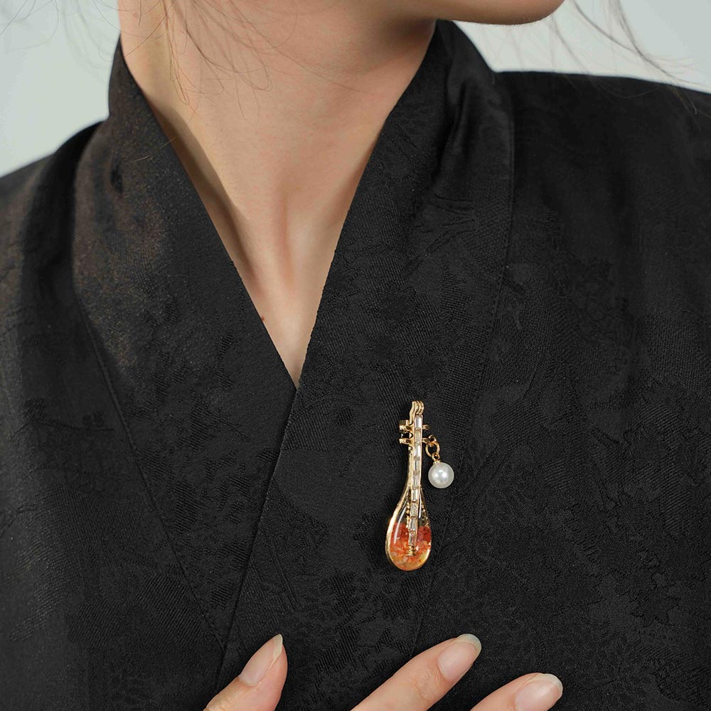 Color Stone Inlay Brooch – Pipa, Prosperous Red Series