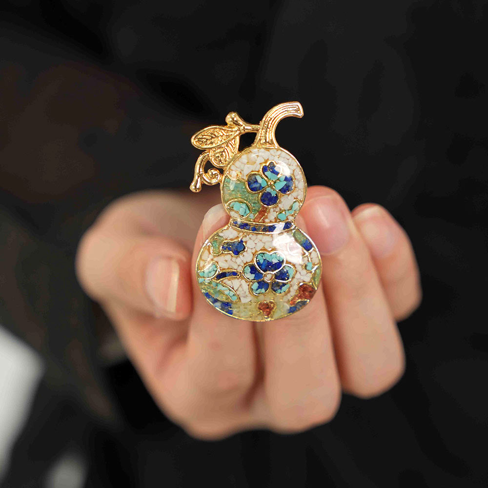 Color Stone Inlay Multi-Gourd Brooch – Blue & White Series