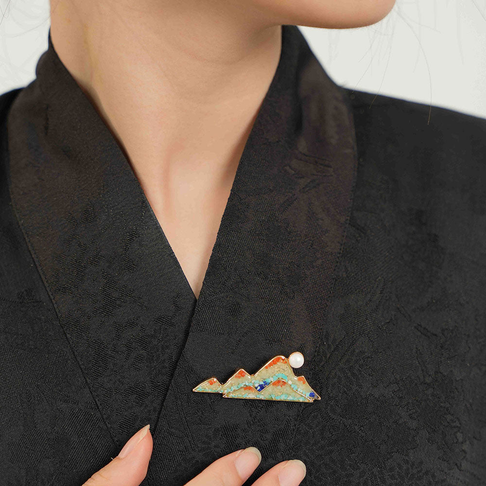 Dunhuang Nanhong Agate Landscape Brooch with Inlaid Colored Stones