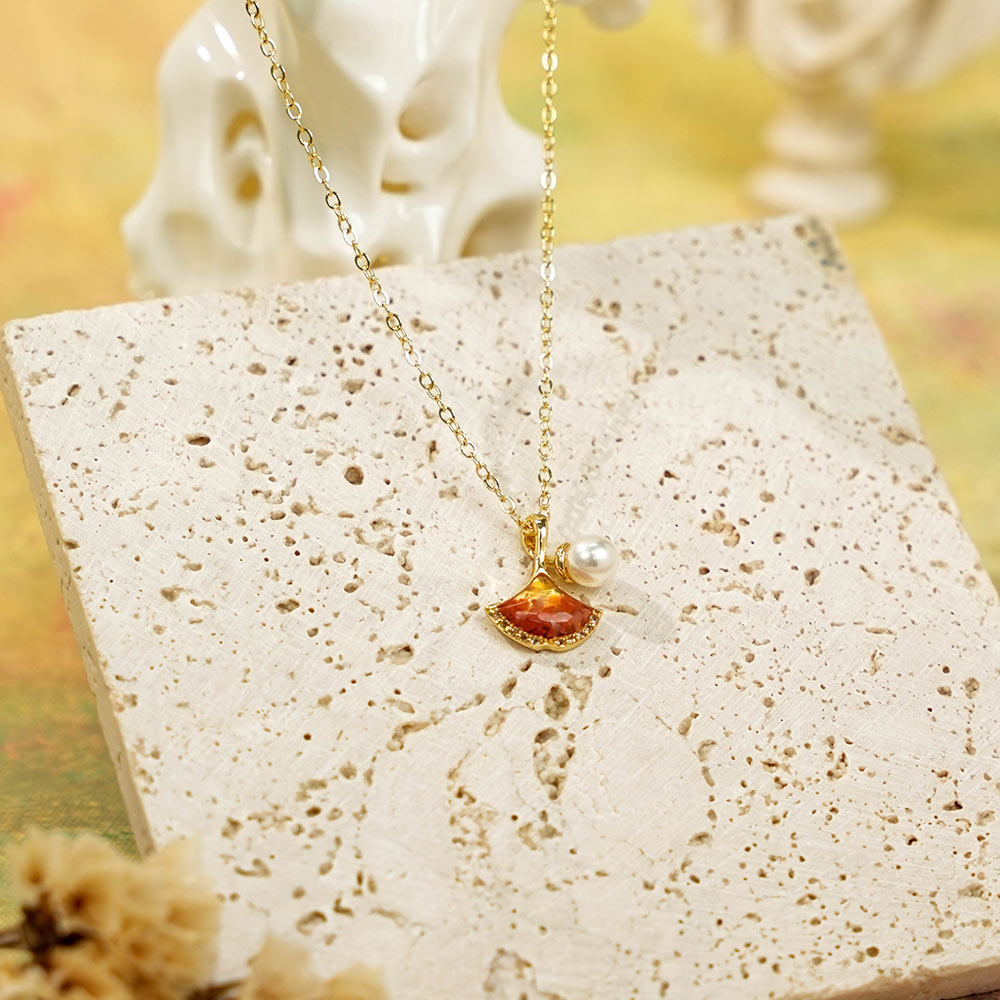 Color Stone Inlay Necklace – Ginkgo Leaf, Prosperous Red