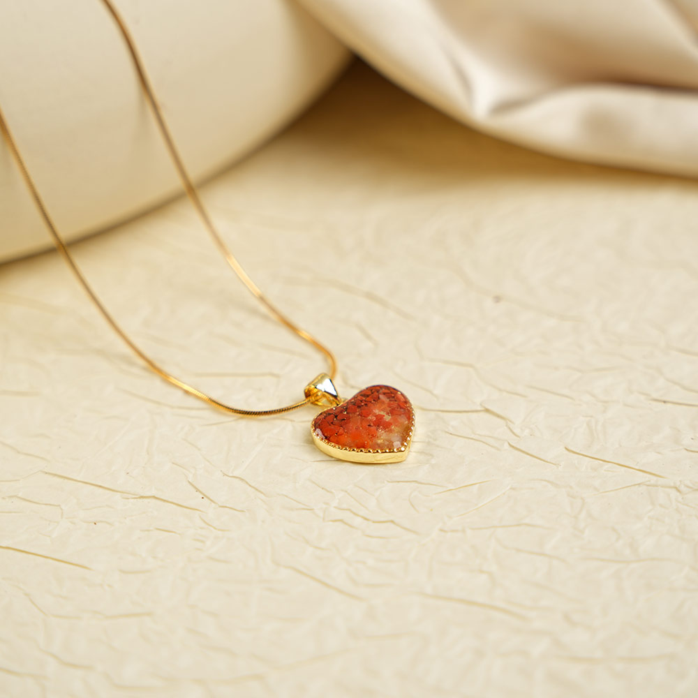 Color Stone Inlay Necklace – Heart B, Vibrant Red