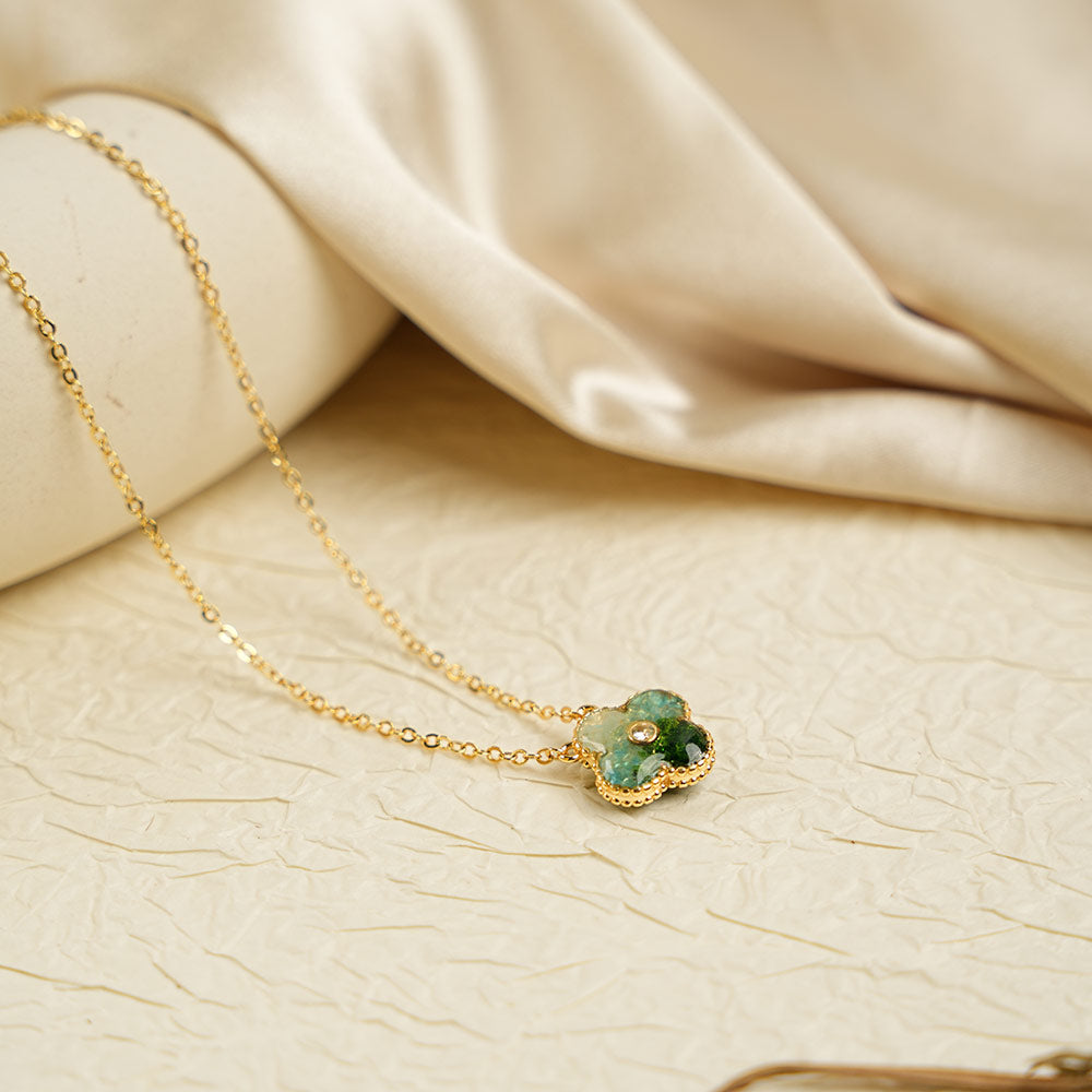 Double-Sided Clover Necklace – Verdant Green