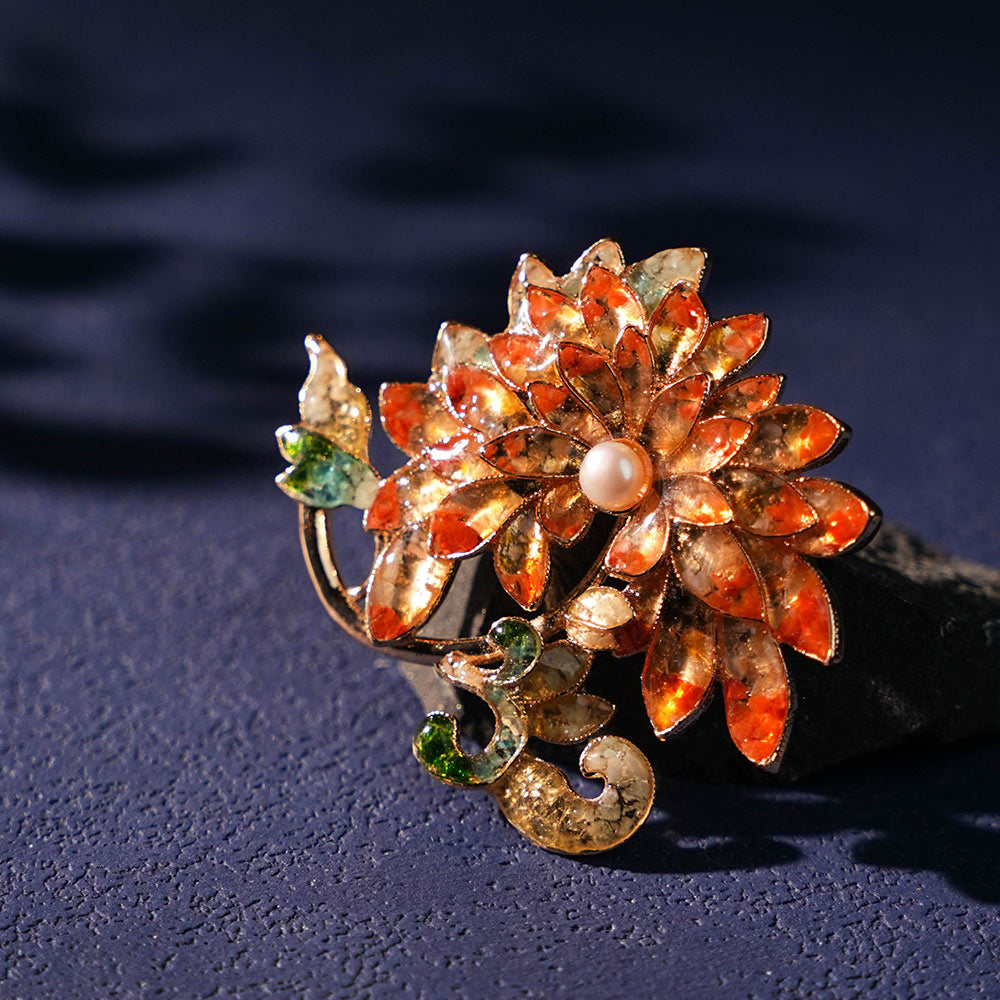 Floral Chrysanthemum Brooch