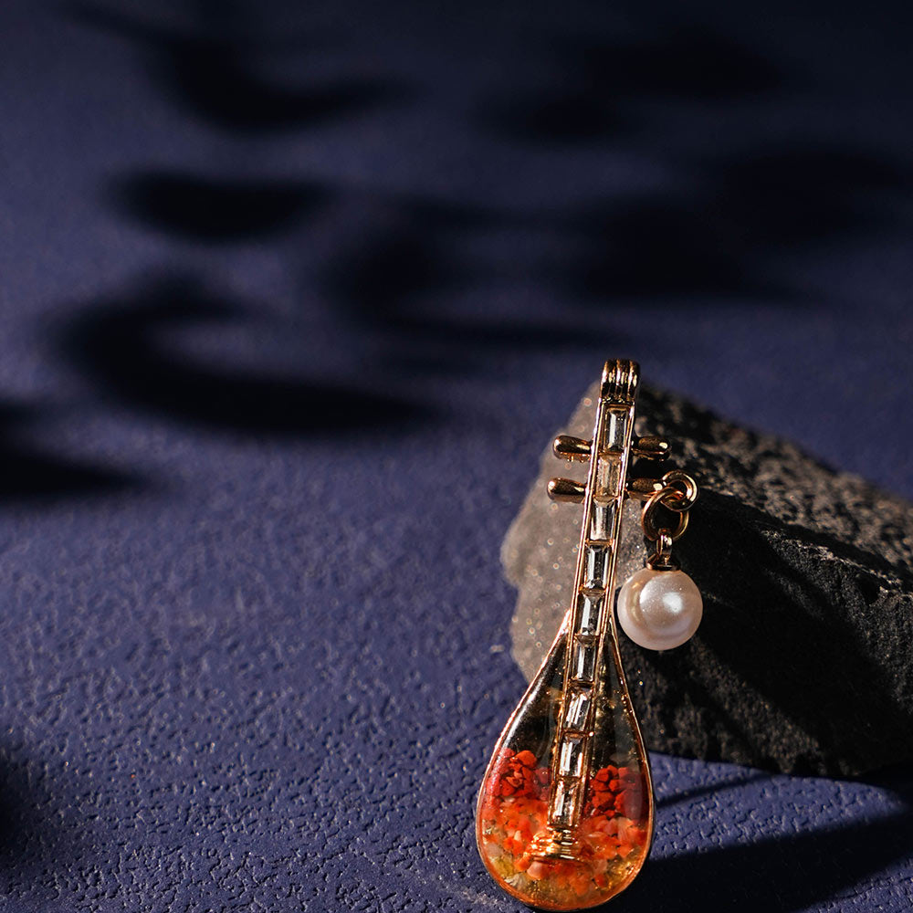 Brooch – Pipa, Prosperous Red Series