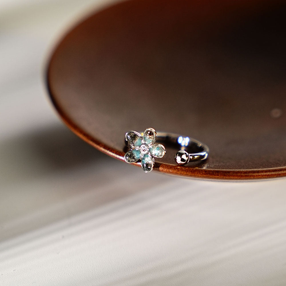 Silver Ring – Obsidian Daisy